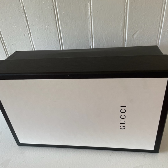 GUCCI Sylvie Pointy Toe Mary Jane Pump (Women) Size 40 Great Condition Worn Once - Picture 3 of 16